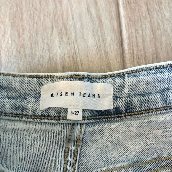 Risen Los Angeles Women's Distressed Light Wash Straight Jeans Size 5 - Picture 4 of 5